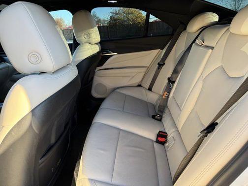 2021 Cadillac CT4 Premium Luxury