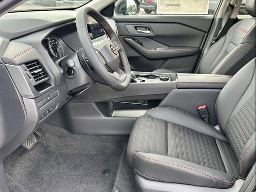 Boulder Gray Pearl 2026 Nissan Rogue Rock Creek