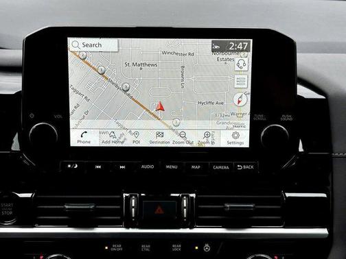 2025 Nissan Pathfinder SL 4WD