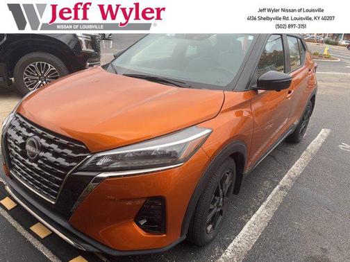 2023 Nissan Kicks SR