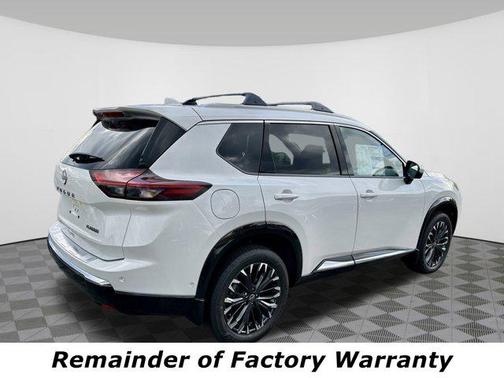 2025 Nissan Rogue Platinum