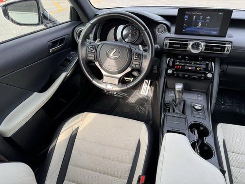 2022 Lexus IS 350 Base