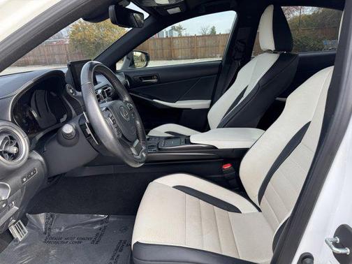 2022 Lexus IS 350 Base