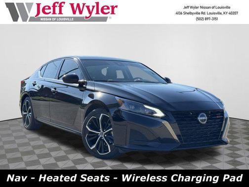 2023 Nissan Altima SR FWD