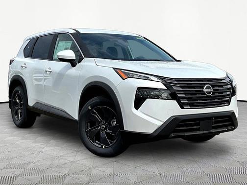 Everest White Pearl Tricoat 2026 Nissan Rogue SV