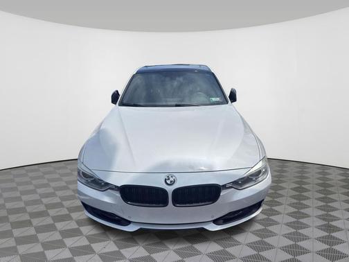 White Metallic 2014 BMW 335 335i