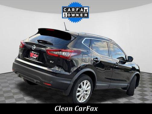2021 Nissan Rogue Sport SV