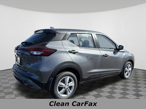 2025 Nissan Kicks S