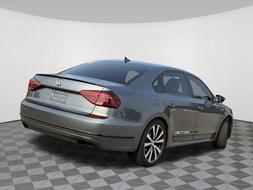 2018 Volkswagen Passat 3.6L V6 GT