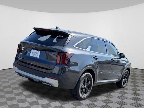 2025 Kia Sorento LX