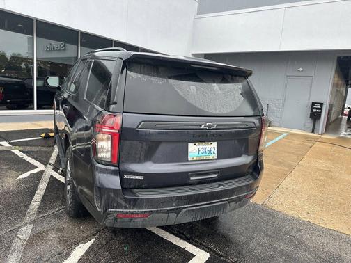 Dark Ash Metallic 2023 Chevrolet Tahoe 4WD Z71
