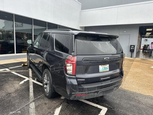 Dark Ash Metallic 2023 Chevrolet Tahoe 4WD Z71