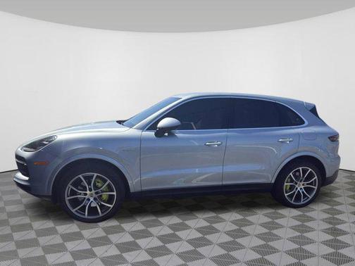 2020 Porsche Cayenne E-Hybrid