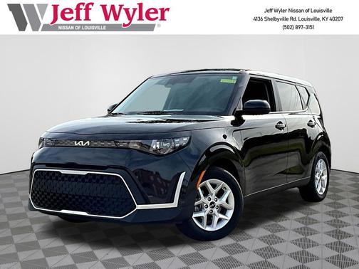 Fusion Black 2025 Kia Soul LX