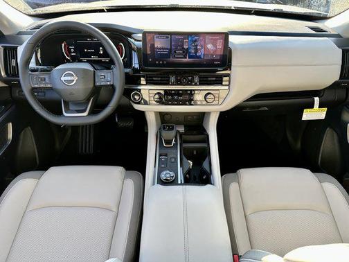 Super Black 2026 Nissan Pathfinder SL