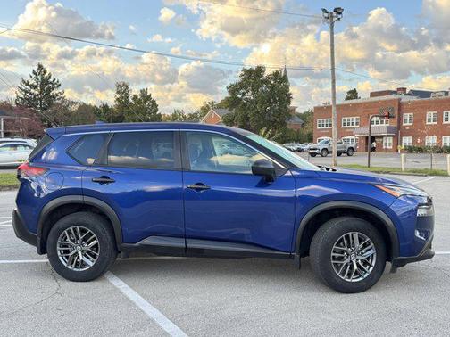 2021 Nissan Rogue S