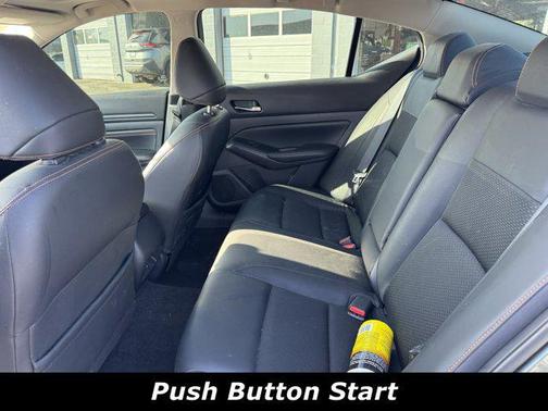 2020 Nissan Altima SR FWD