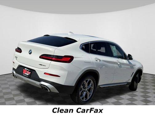 2022 BMW X4 xDrive30i