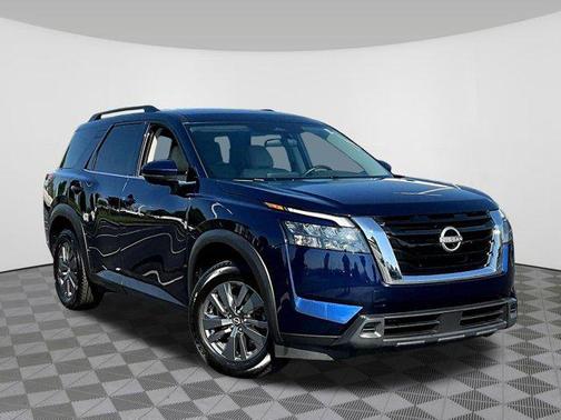 Deep Ocean Blue Pearl 2024 Nissan Pathfinder SV 4WD