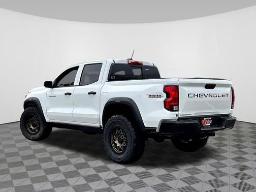 Summit White 2025 Chevrolet Colorado Trail Boss
