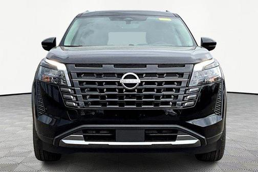 Super Black 2026 Nissan Pathfinder Platinum