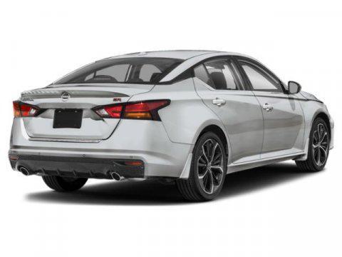 2025 Nissan Altima SR FWD