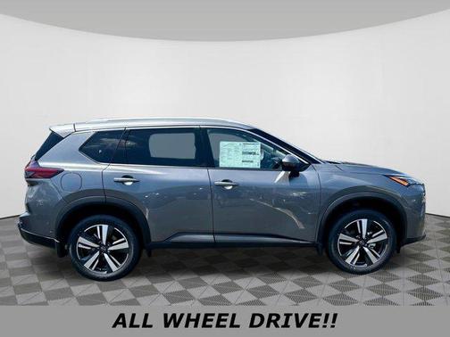 2025 Nissan Rogue SL