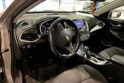 Mineral Gray Metallic 2022 Chevrolet Malibu 1LS
