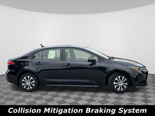 2022 Toyota Corolla Hybrid LE