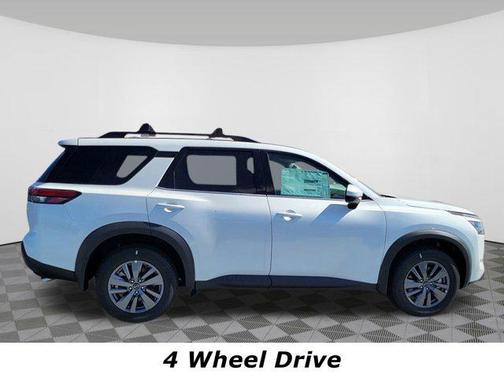 2025 Nissan Pathfinder SV 4WD