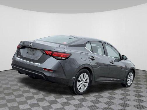 2022 Nissan Sentra S