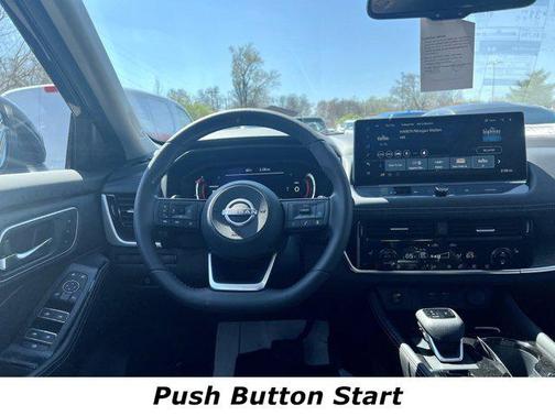 2025 Nissan Rogue Platinum