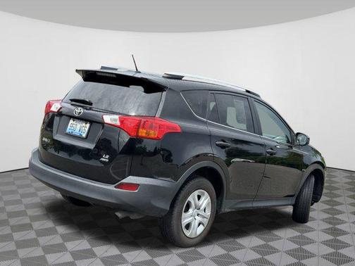 2014 Toyota RAV4 LE