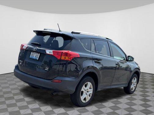 2014 Toyota RAV4 LE