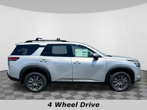 2025 Nissan Pathfinder SV 4WD
