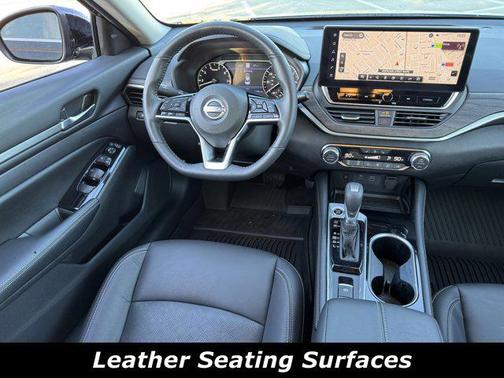 2025 Nissan Altima SL FWD