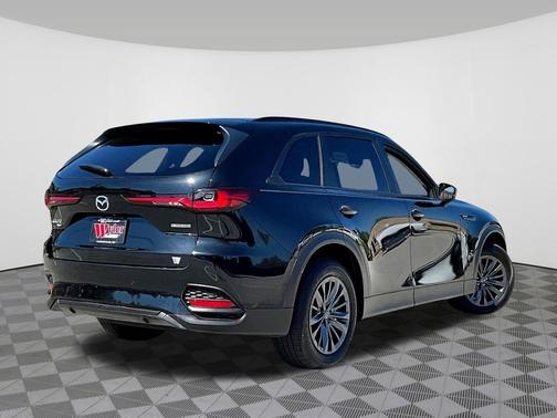 Jet Black Mica 2025 Mazda CX-70 3.3 Turbo Preferred Package