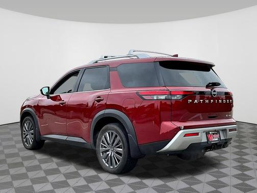 Scarlet Ember Tintcoat 2023 Nissan Pathfinder SL 4WD