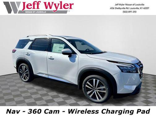 2025 Nissan Pathfinder Platinum 4WD