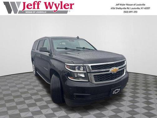 2017 Chevrolet Suburban LT