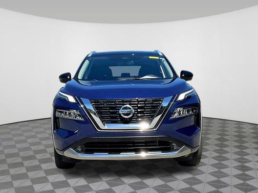 Caspian Blue Metallic/Super Black 2021 Nissan Rogue Platinum