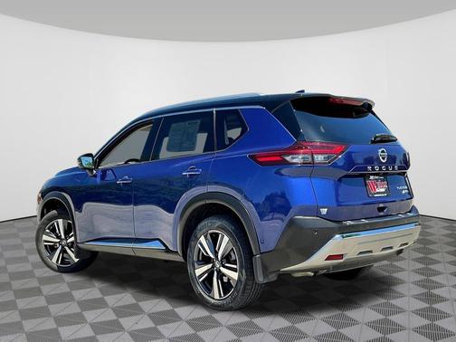 Caspian Blue Metallic/Super Black 2021 Nissan Rogue Platinum