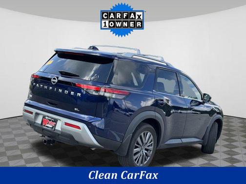 2024 Nissan Pathfinder SL FWD