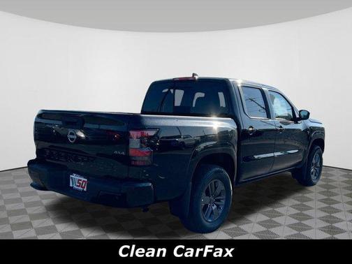 2025 Nissan Frontier SV