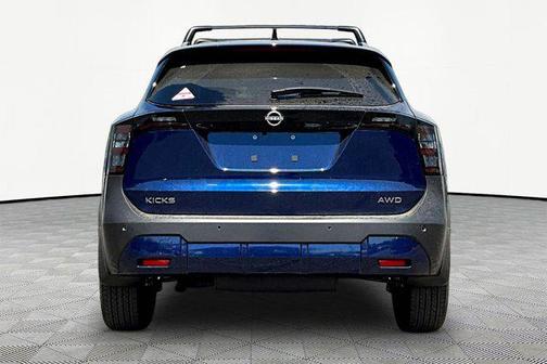 Deep Blue Pearl 2026 Nissan Kicks SV