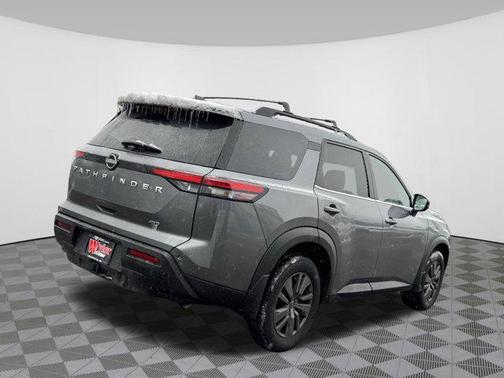 2025 Nissan Pathfinder SV 4WD