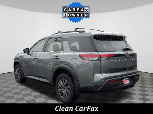 2025 Nissan Pathfinder SV 4WD