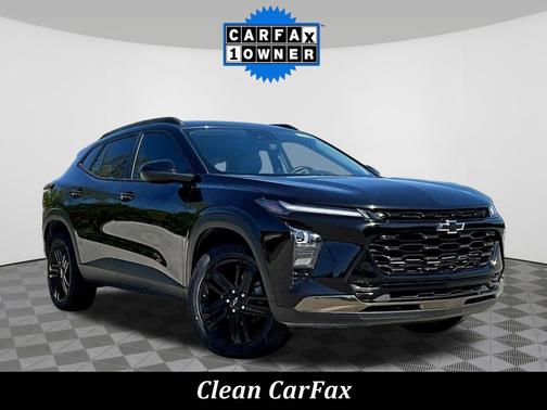 Mosaic Black Metallic 2025 Chevrolet Trax FWD ACTIV