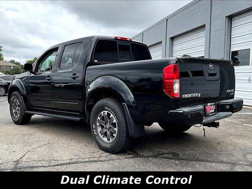 Magnetic Black Pearl 2019 Nissan Frontier PRO-4X