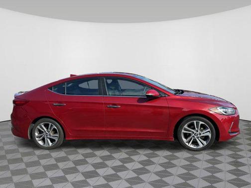 2017 Hyundai ELANTRA Limited